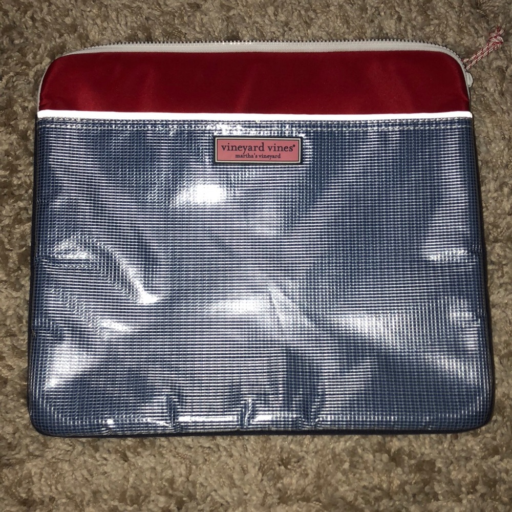 Computer case